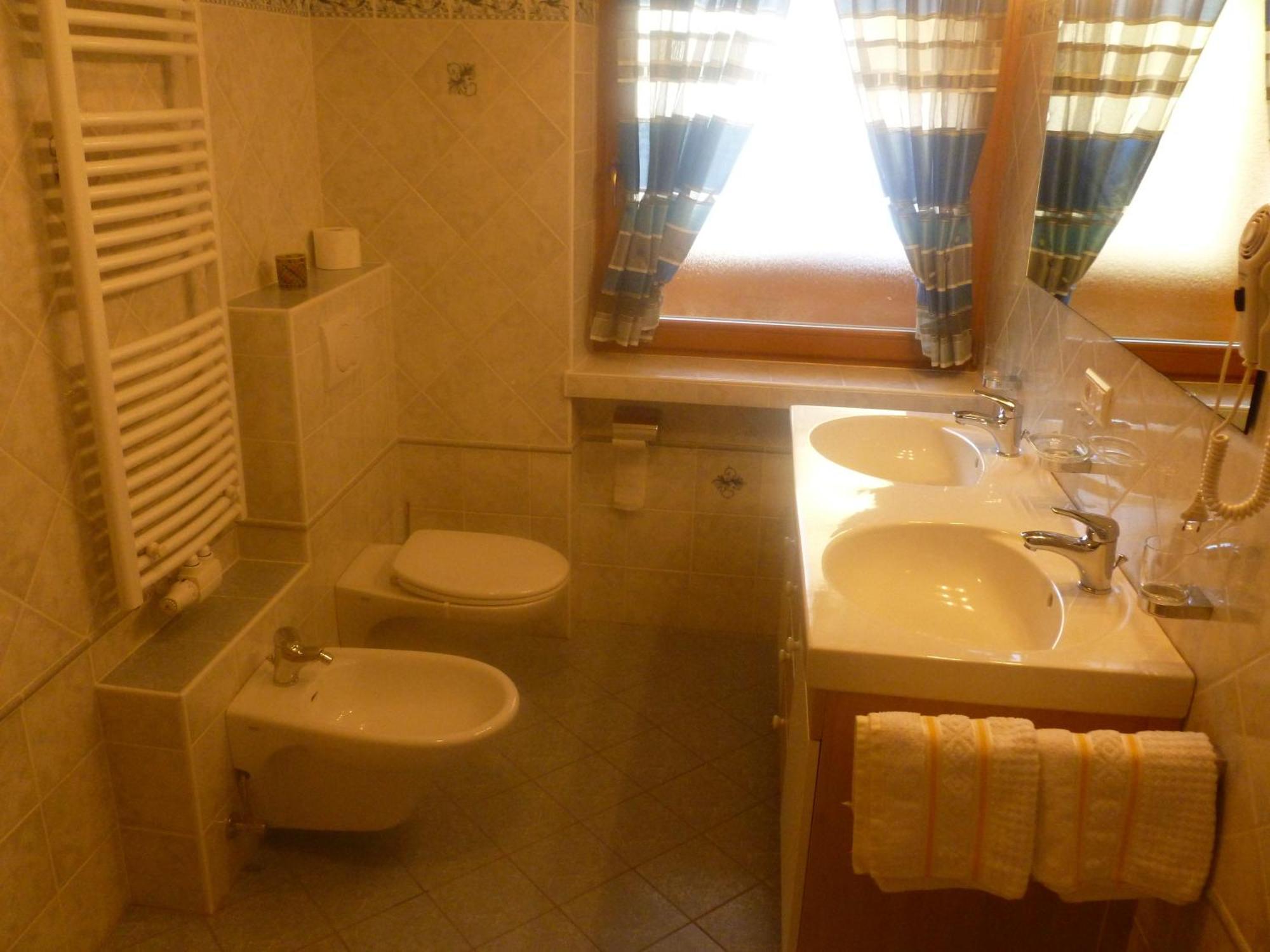 فاليس Residence Tauber المظهر الخارجي الصورة