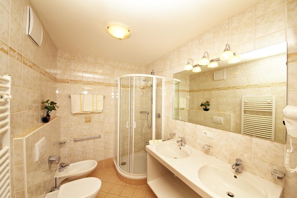 فاليس Residence Tauber المظهر الخارجي الصورة