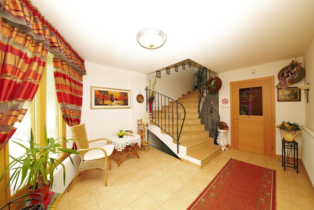 فاليس Residence Tauber المظهر الخارجي الصورة